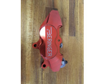 PAIRE D ETRIERS BERINGER 4 PISTONS AXIAL ROUGE HONDA RC30