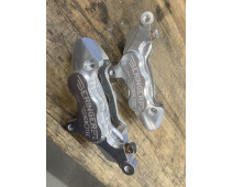 PAIRE D'ETRIERS 6 PISTONS AXIAL SILVER YAMAHA FJR1300